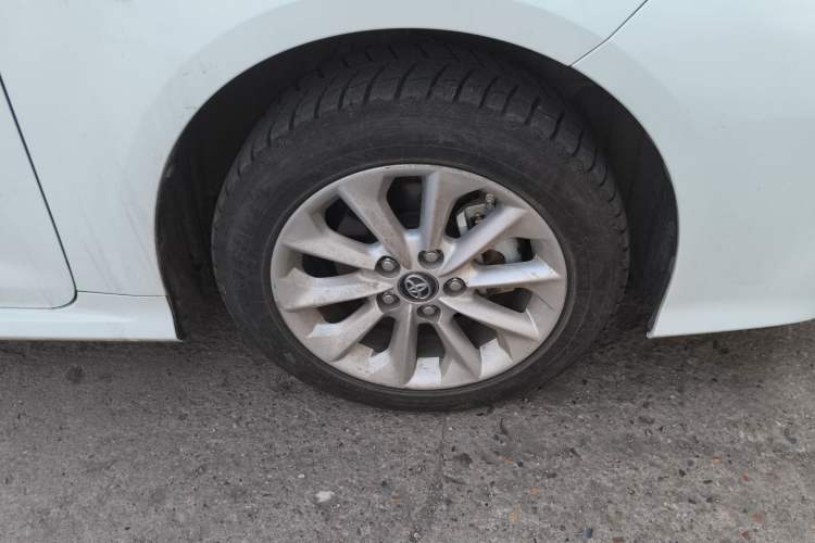 Used Toyota Corolla 2021 Dual-Engine 1.8L E-CVT Pioneer Edition Right Front Wheel Hub