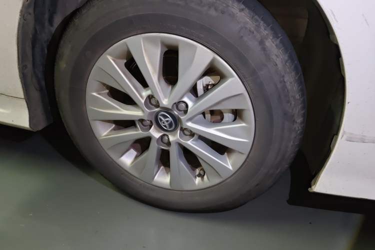 Used Toyota Corolla 2021 1.2T S-CVT Elite Edition Right Front Wheel Hub