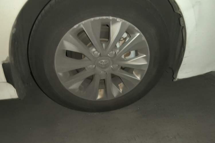 Used Toyota Corolla 2021 TNGA 1.5L CVT Pioneer Edition Right Front Wheel Hub
