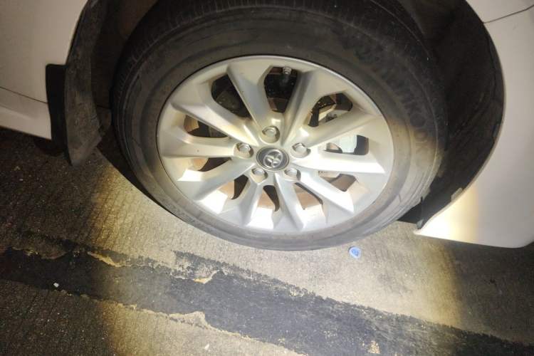 Used Toyota Corolla 2021 1.2T S-CVT Luxury Edition Right Front Wheel Hub