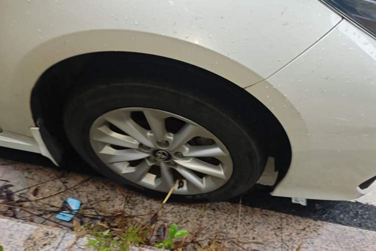 Used Toyota Corolla 2021 1.2T S-CVT Luxury Edition Right Front Wheel Hub