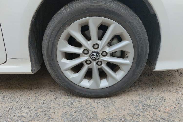 Used Toyota Corolla 2021 Dual-Motor 1.8L E-CVT Elite Edition Right Front Wheel Hub