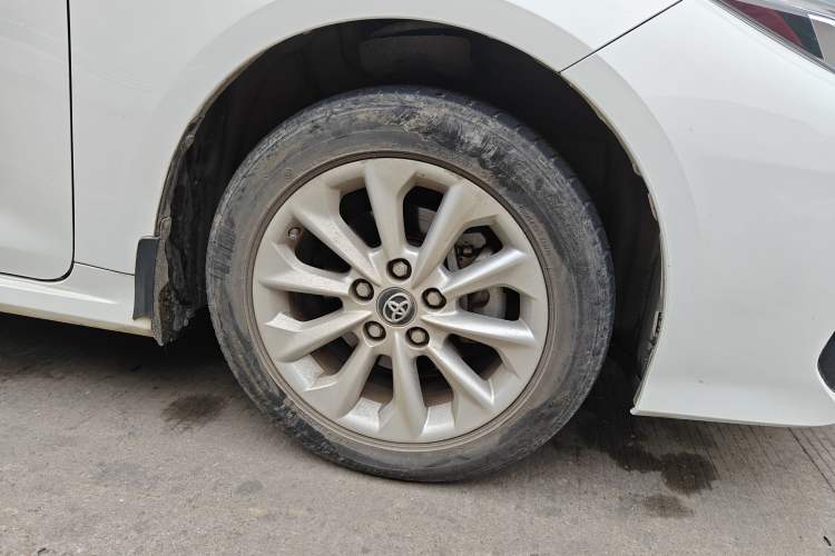 Used Toyota Corolla 2021 1.2T S-CVT Elite PLUS Edition Right Front Wheel Hub