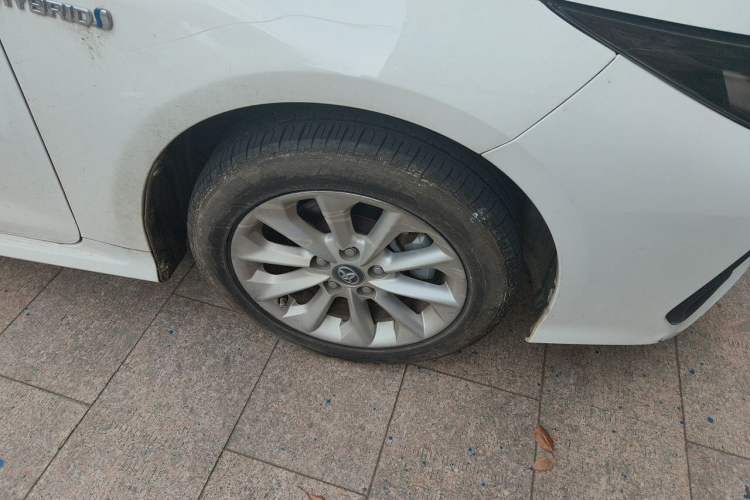 Used Toyota Corolla 2021 Dual-Motor 1.8L E-CVT Elite Edition Right Front Wheel Hub