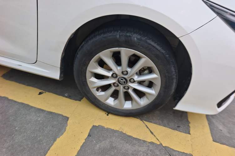 Used Toyota Corolla 2021 1.2T S-CVT Elite PLUS Edition Right Front Wheel Hub