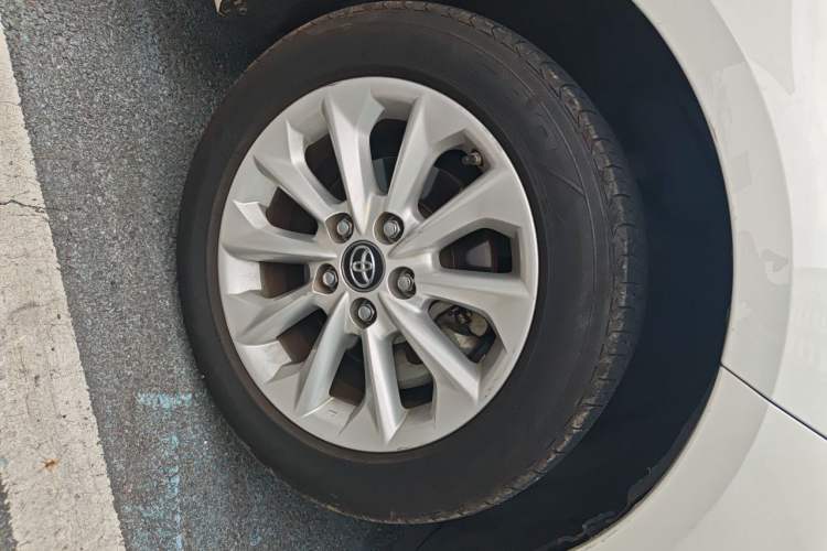 Used Toyota Corolla 2021 1.2T S-CVT Elite PLUS Edition Right Front Wheel Hub