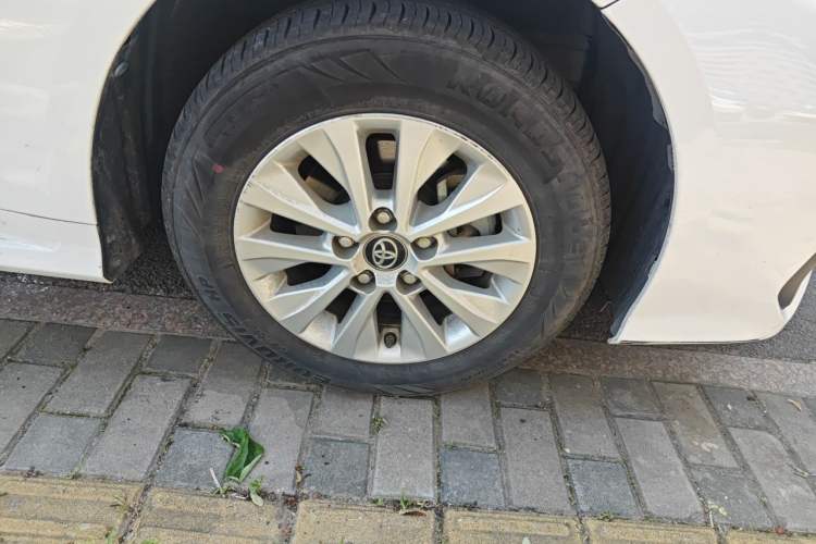 Used Toyota Corolla 2021 1.2T S-CVT Pioneer Edition Right Front Wheel Hub