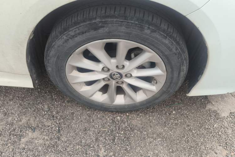 Used Toyota Corolla 2021 Dual-Motor 1.8L E-CVT Elite Edition Right Front Wheel Hub