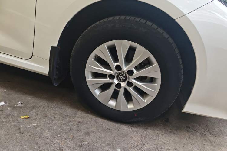 Used Toyota Corolla 2021 1.2T S-CVT Elite Edition Right Front Wheel Hub