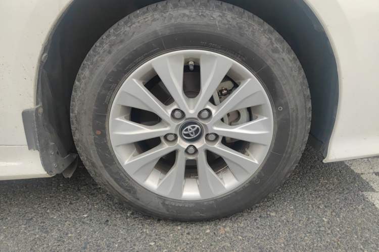Used Toyota Corolla 2021 1.2T S-CVT Elite Edition Right Front Wheel Hub