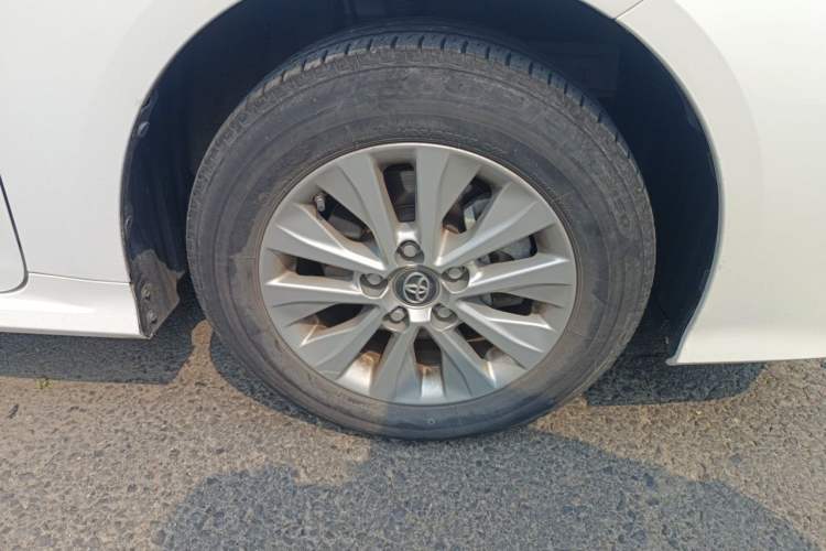 Used Toyota Corolla 2021 1.2T S-CVT Pioneer PLUS Edition Right Front Wheel Hub