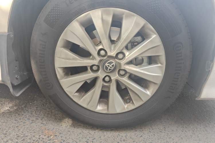 Used Toyota Corolla 2021 1.2T S-CVT Pioneer PLUS Edition Right Front Wheel Hub