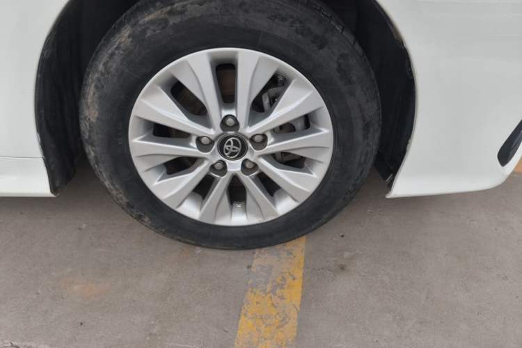 Used Toyota Corolla 2021 TNGA 1.5L CVT Pioneer Edition Right Front Wheel Hub