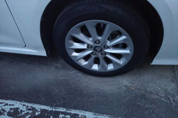 Used Toyota Corolla 2021 1.2T S-CVT Elite PLUS Edition Right Front Wheel Hub