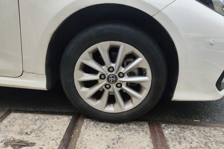 Used Toyota Corolla 2021 1.2T S-CVT Elite PLUS Edition Right Front Wheel Hub