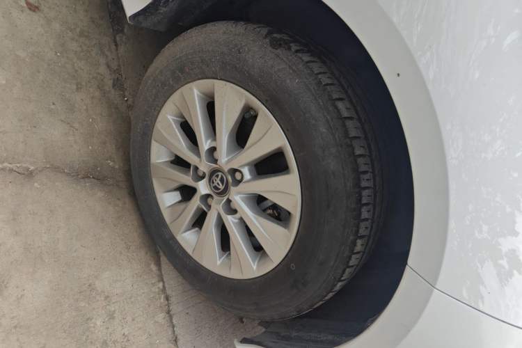 Used Toyota Corolla 2021 1.2T S-CVT Pioneer PLUS Edition Right Front Wheel Hub