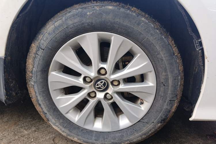 Used Toyota Corolla 2021 1.2T S-CVT Elite Edition Right Front Wheel Hub