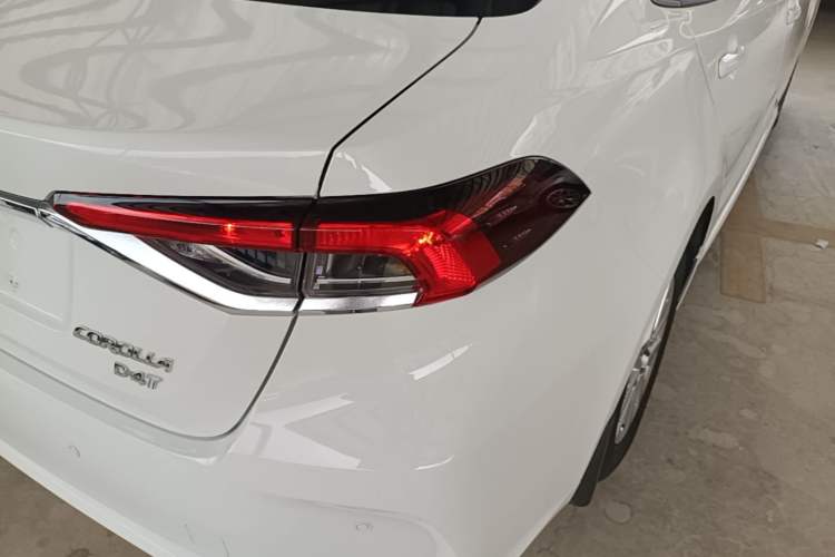 Used Toyota Corolla 2021 1.2T S-CVT Elite Edition Right Rear Taillight