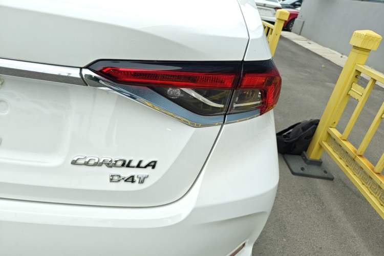 Used Toyota Corolla 2021 1.2T S-CVT Elite Edition Right Rear Taillight