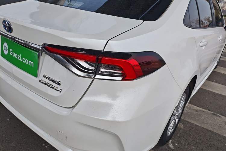 Used Toyota Corolla 2021 Dual-Engine 1.8L E-CVT Pioneer Edition Right Rear Taillight