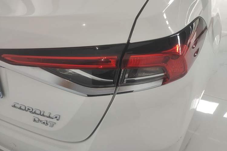 Used Toyota Corolla 2021 1.2T S-CVT Flagship Edition Right Rear Taillight