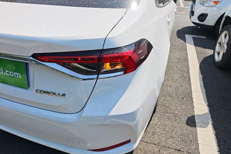 Used Toyota Corolla 2021 TNGA 1.5L CVT Elite Edition Right Rear Taillight