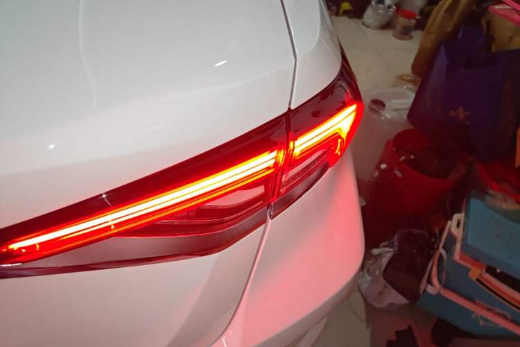 Used Toyota Corolla 2021 Dual-Motor 1.8L E-CVT Elite Edition Right Rear Taillight