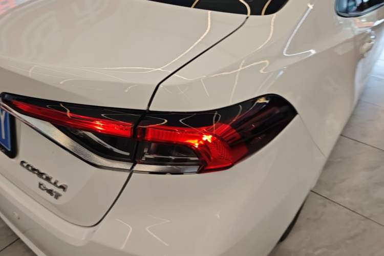 Used Toyota Corolla 2021 1.2T S-CVT Pioneer PLUS Edition Right Rear Taillight