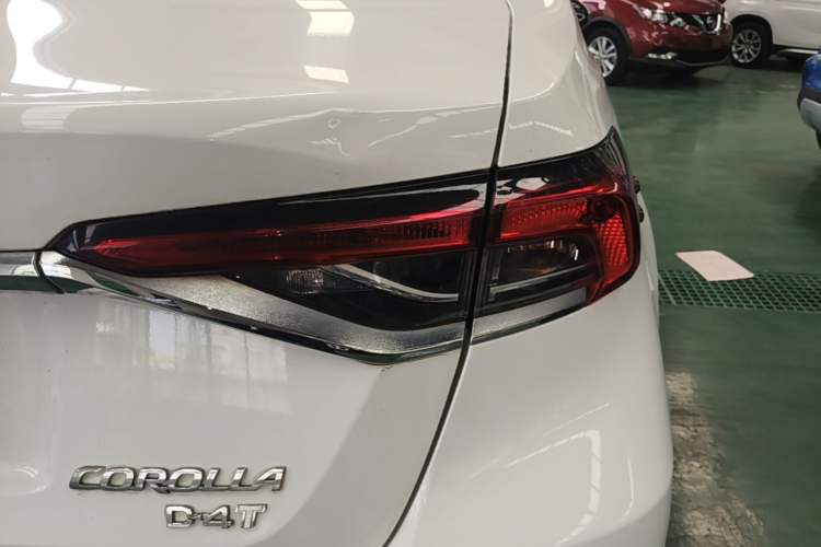 Used Toyota Corolla 2021 1.2T S-CVT Elite Edition Right Rear Taillight