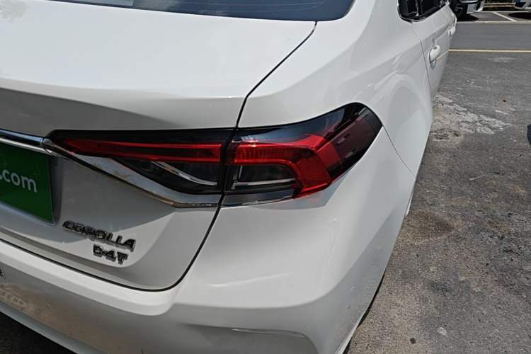 Used Toyota Corolla 2021 1.2T S-CVT Pioneer PLUS Edition Right Rear Taillight