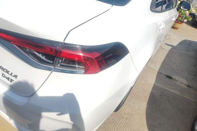 Used Toyota Corolla 2021 1.2T S-CVT Luxury Edition Right Rear Taillight