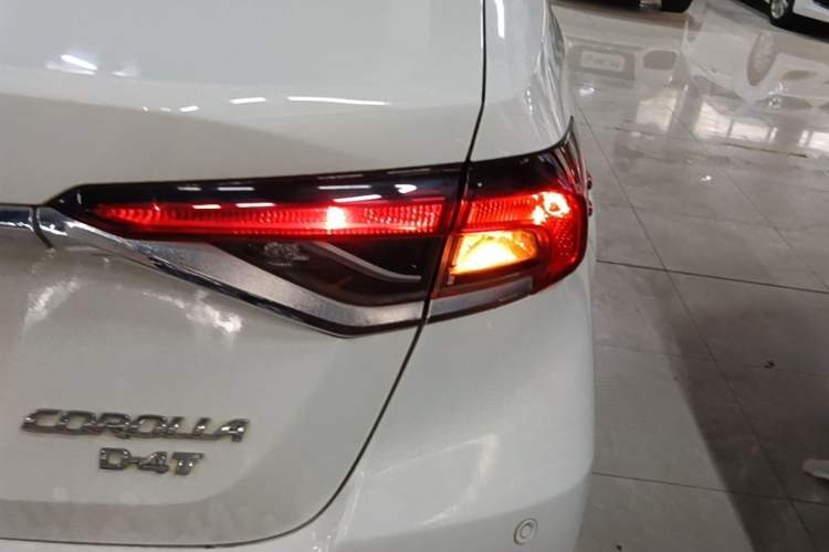 Used Toyota Corolla 2021 1.2T S-CVT Elite Edition Right Rear Taillight