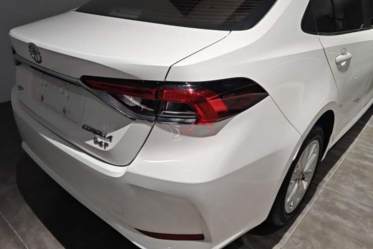 Used Toyota Corolla 2021 1.2T S-CVT Elite PLUS Edition Right Rear Taillight