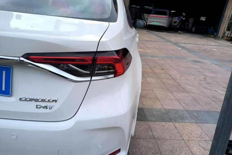 Used Toyota Corolla 2021 1.2T S-CVT Pioneer PLUS Edition Right Rear Taillight