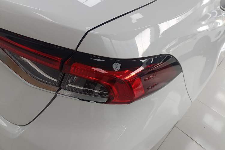 Used Toyota Corolla 2021 1.2T S-CVT Luxury Edition Right Rear Taillight