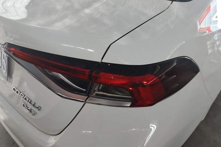 Used Toyota Corolla 2021 1.2T S-CVT Elite PLUS Edition Right Rear Taillight