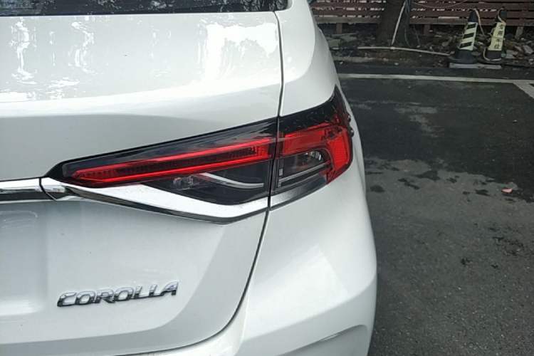 Used Toyota Corolla 2021 TNGA 1.5L CVT Elite Edition Right Rear Taillight