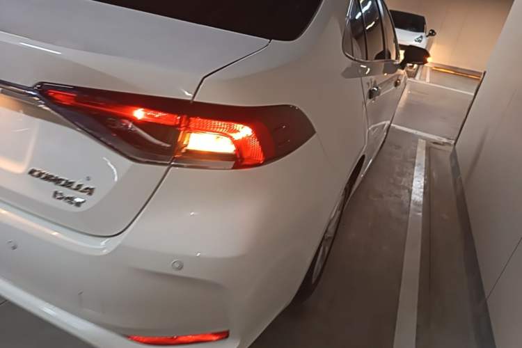 Used Toyota Corolla 2021 1.2T S-CVT Elite PLUS Edition Right Rear Taillight