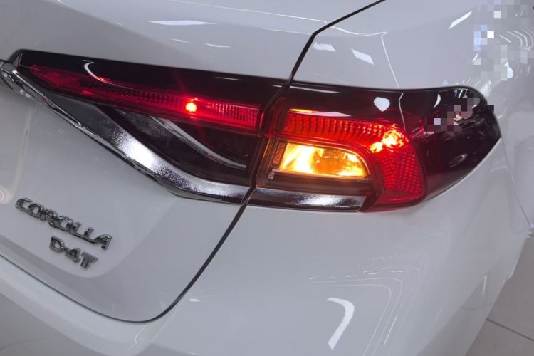 Used Toyota Corolla 2021 1.2T S-CVT Luxury Edition Right Rear Taillight