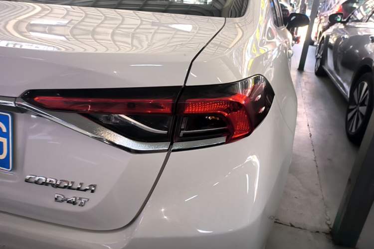 Used Toyota Corolla 2021 1.2T S-CVT Elite PLUS Edition Right Rear Taillight