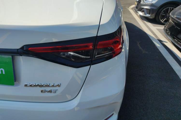 Used Toyota Corolla 2021 1.2T S-CVT Elite PLUS Edition Right Rear Taillight