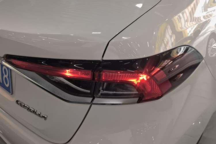 Used Toyota Corolla 2021 TNGA 1.5L CVT Elite Edition Right Rear Taillight
