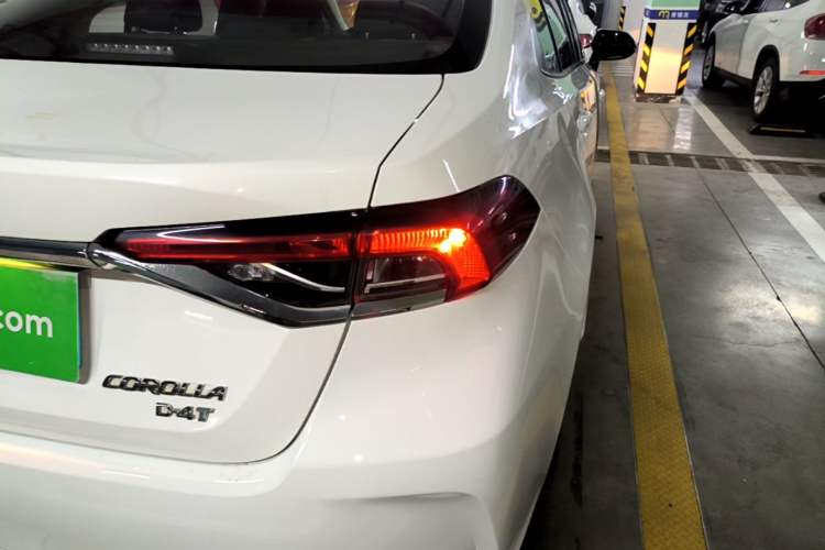 Used Toyota Corolla 2021 1.2T S-CVT Elite PLUS Edition Right Rear Taillight