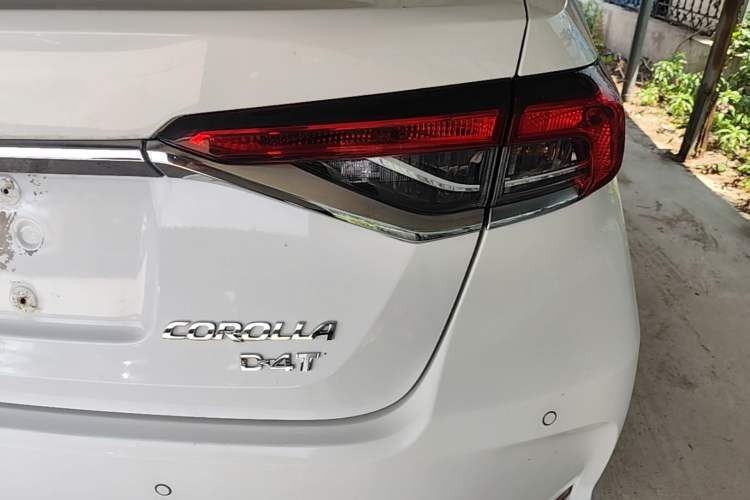 Used Toyota Corolla 2021 1.2T S-CVT Elite Edition Right Rear Taillight