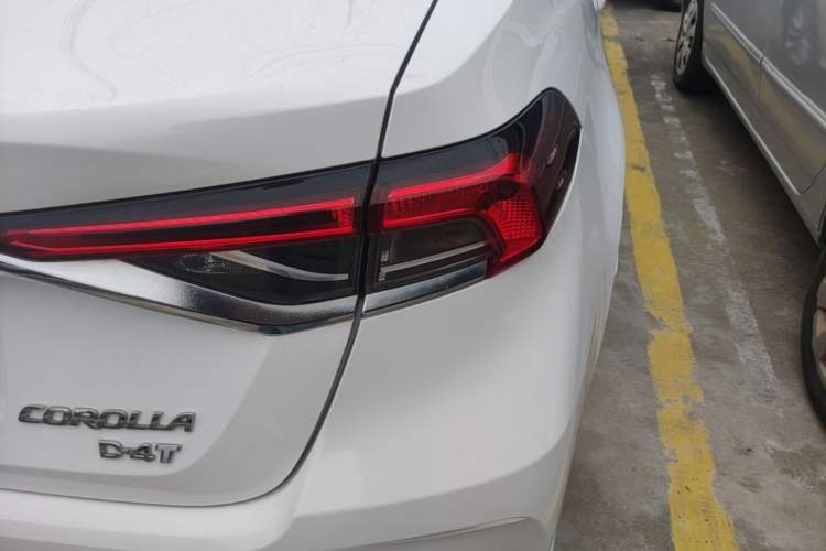 Used Toyota Corolla 2021 1.2T S-CVT Elite PLUS Edition Right Rear Taillight