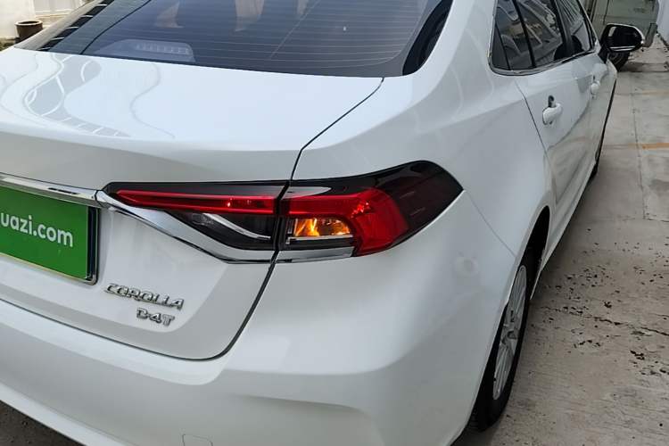 Used Toyota Corolla 2021 1.2T S-CVT Elite Edition Right Rear Taillight