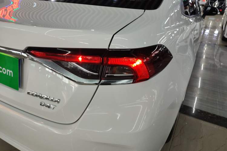 Used Toyota Corolla 2021 1.2T S-CVT Elite PLUS Edition Right Rear Taillight