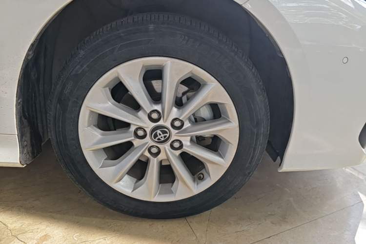 Used Toyota Corolla 2021 Dual-Motor 1.8L E-CVT Elite Edition Right Rear Wheel Hub