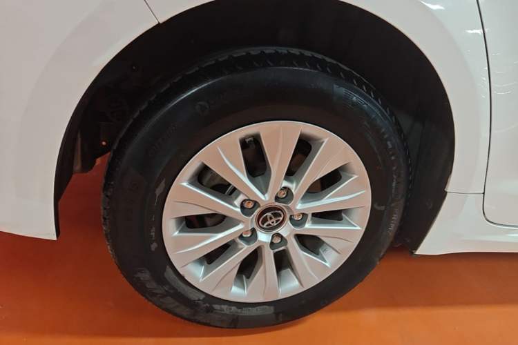Used Toyota Corolla 2021 1.2T S-CVT Elite Edition Right Rear Wheel Hub