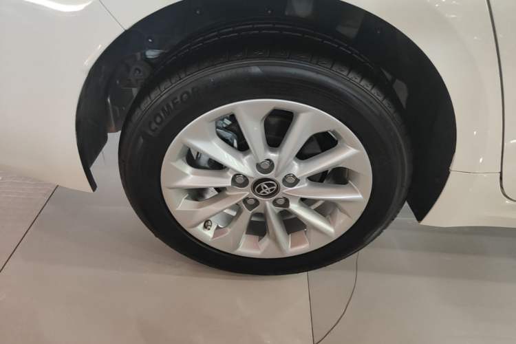 Used Toyota Corolla 2021 1.2T S-CVT Elite PLUS Edition Right Rear Wheel Hub